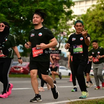 Runner Photo 4150006
