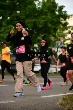 Runner Photo 4150023