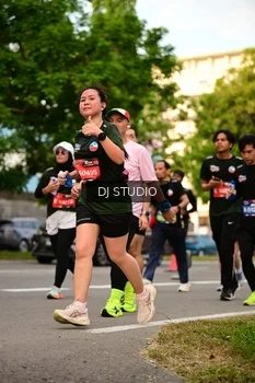 Runner Photo 4150057