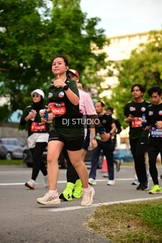 Runner Photo 4150058