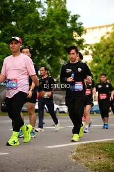Runner Photo 4150098