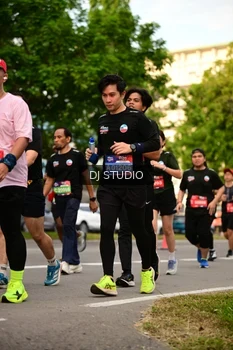 Runner Photo 4150108