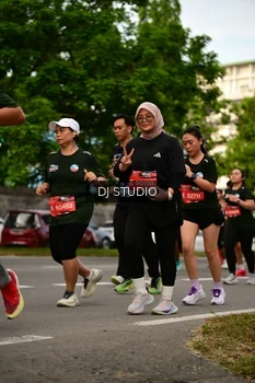 Runner Photo 4150149