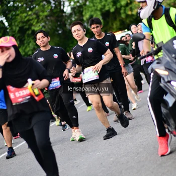 Runner Photo 4150164