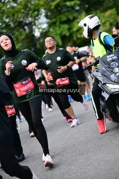 Runner Photo 4150210