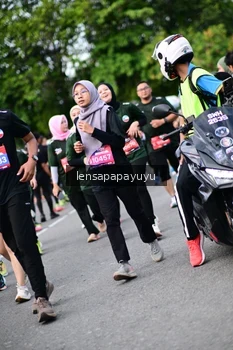 Runner Photo 4150214