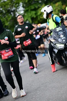 Runner Photo 4150224