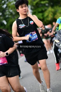 Runner Photo 4150278