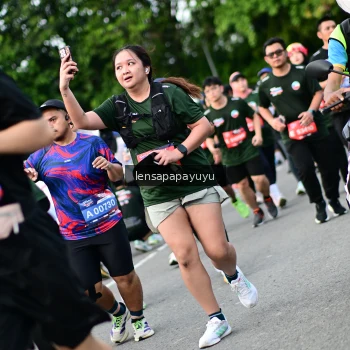 Runner Photo 4150316