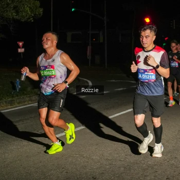 Runner Photo 4150339