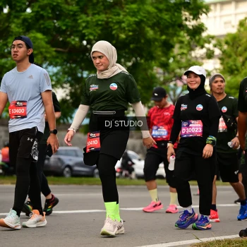 Runner Photo 4150342