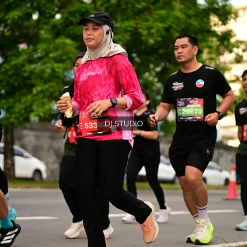 Runner Photo 4150359