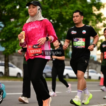 Runner Photo 4150362
