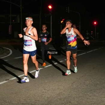 Runner Photo 4150372