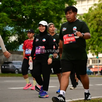 Runner Photo 4150374