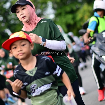 Runner Photo 4150381