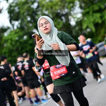Runner Photo 4150400