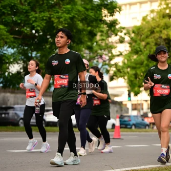 Runner Photo 4150415