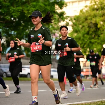Runner Photo 4150457
