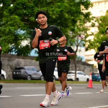 Runner Photo 4150472