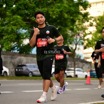 Runner Photo 4150477