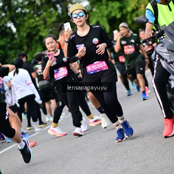 Runner Photo 4150480