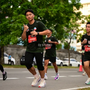 Runner Photo 4150491