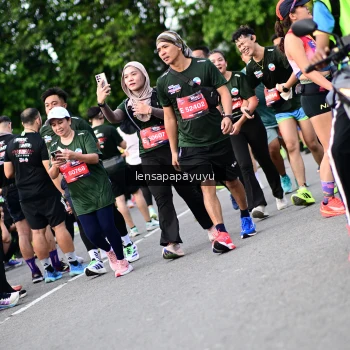 Runner Photo 4150529
