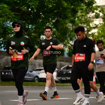 Runner Photo 4150547