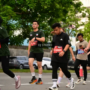Runner Photo 4150550