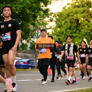 Runner Photo 4150571