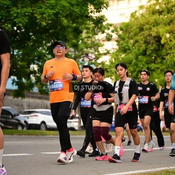Runner Photo 4150588