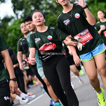 Runner Photo 4150598
