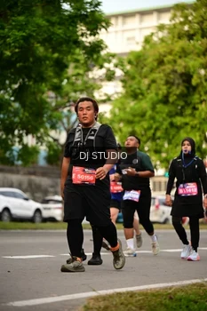 Runner Photo 4150620