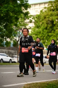 Runner Photo 4150623