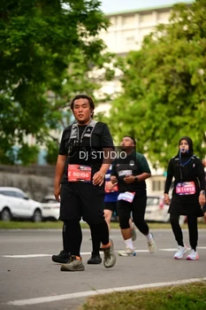 Runner Photo 4150626