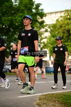 Runner Photo 4150641