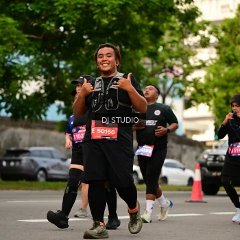 Runner Photo 4150670