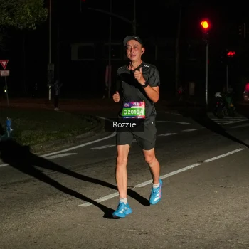 Runner Photo 4150671