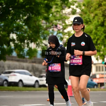Runner Photo 4150687