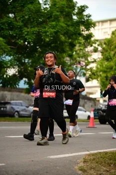 Runner Photo 4150695