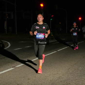 Runner Photo 4150700