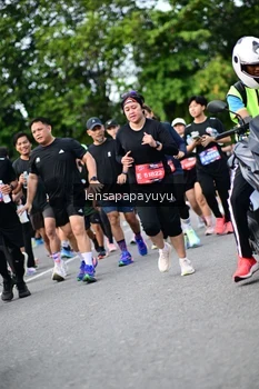 Runner Photo 4150706