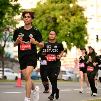 Runner Photo 4150716