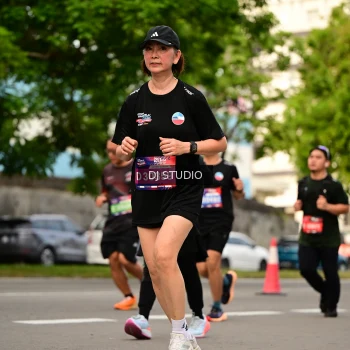 Runner Photo 4150719