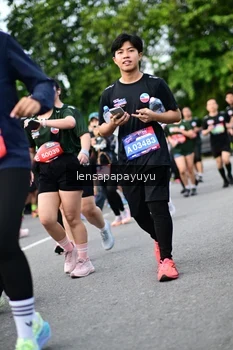 Runner Photo 4150724