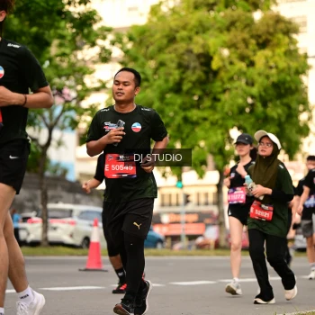 Runner Photo 4150733