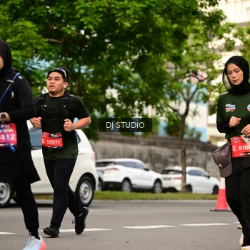 Runner Photo 4150741