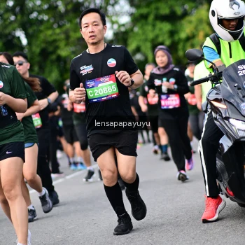 Runner Photo 4150754