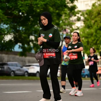 Runner Photo 4150765